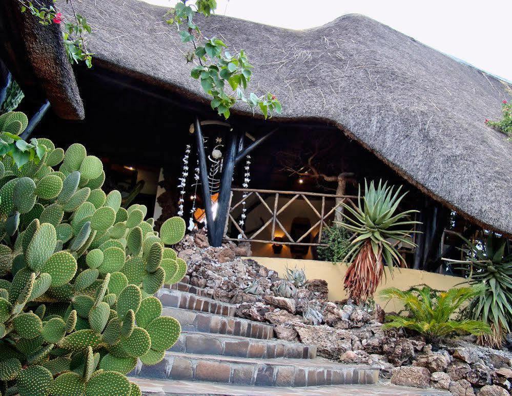 Vingerklip Lodge Khorixas エクステリア 写真