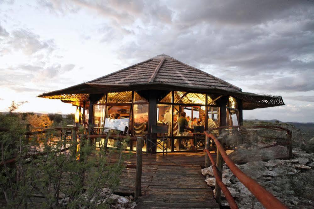 Vingerklip Lodge Khorixas エクステリア 写真